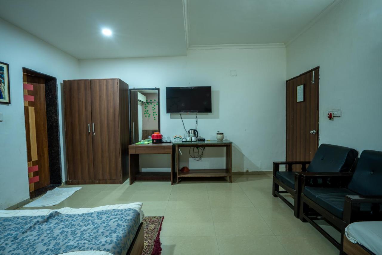 Vananchal Resort Jambughoda Экстерьер фото